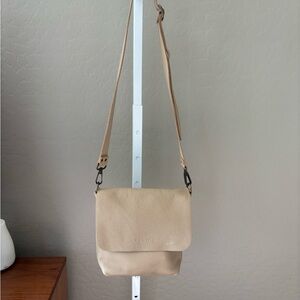 Tan Leather crossbody Bag